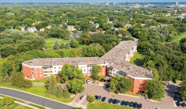 Primary Photo - Quail Ridge Apartments