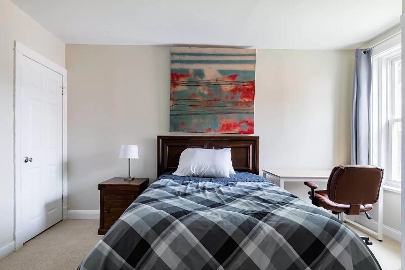 Building Photo - 6135 Washington Blvd