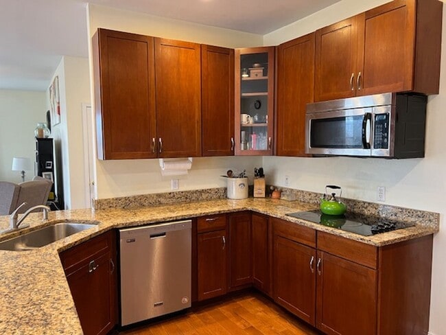 Building Photo - Single Family Home with Breathtaking Views