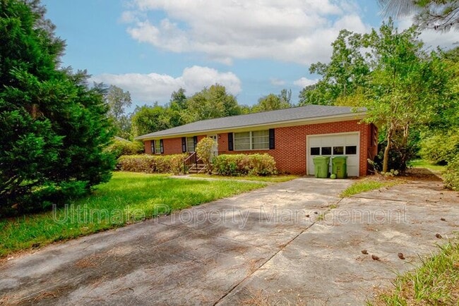 Building Photo - 3822 Halifax Rd