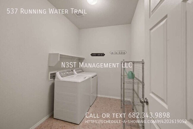 Building Photo - 537 Running Water Trail