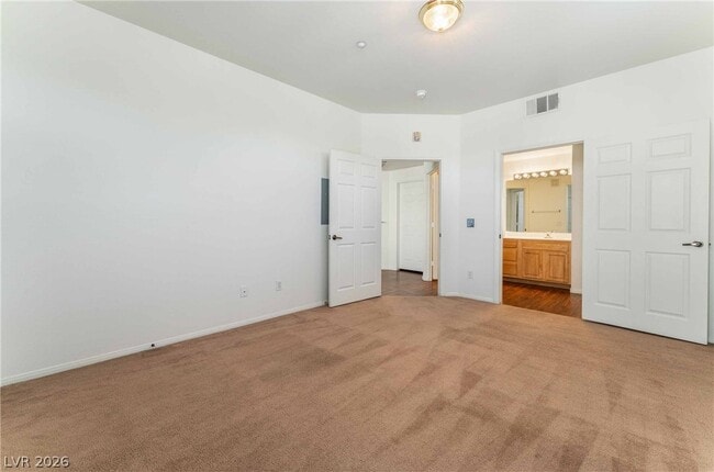 Building Photo - 5855 Valley Dr