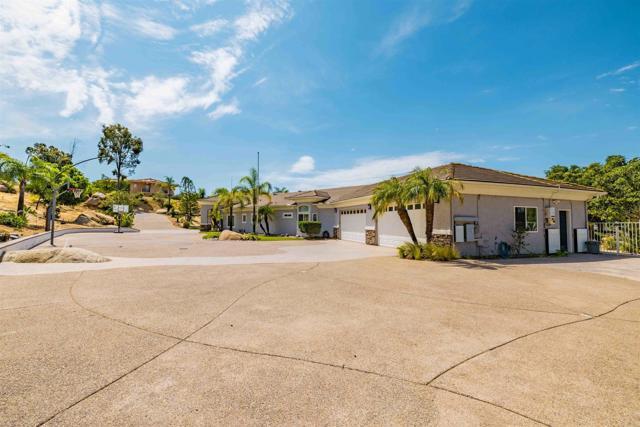 Building Photo - 15263 Presilla Dr