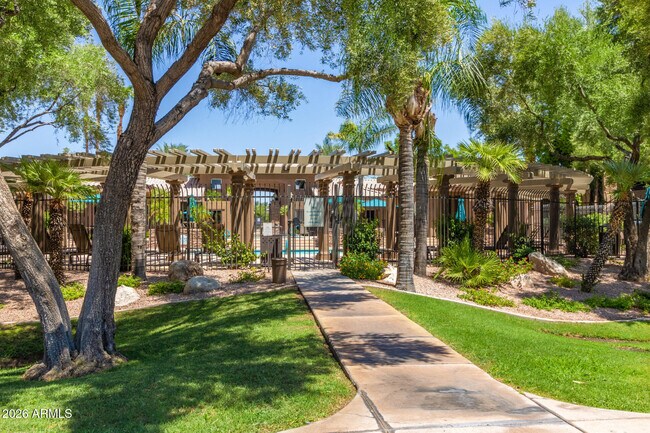 Building Photo - 7009 E Acoma Dr