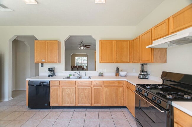 Building Photo - 1111 Turnberry Park Ln