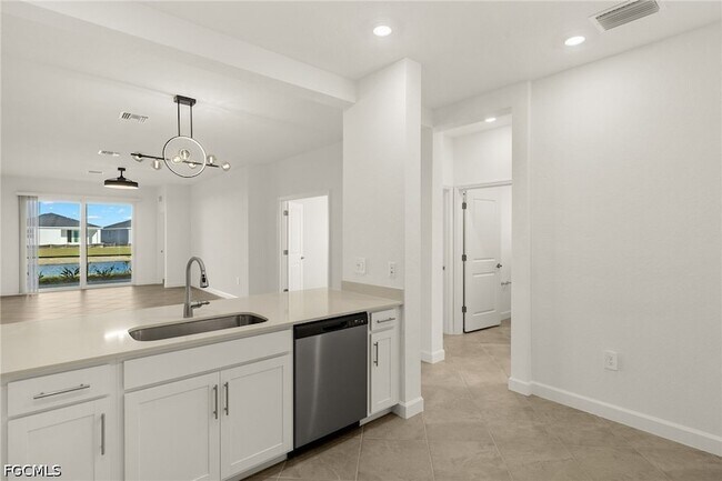 Building Photo - 14923 Anchorage Rd