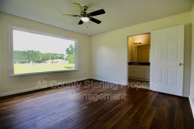 Building Photo - 3581 NW Bur Oak Pl