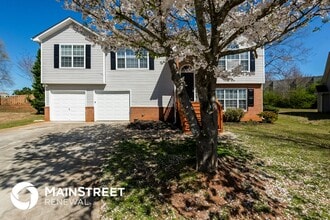 Building Photo - 1532 Buckingham Pl