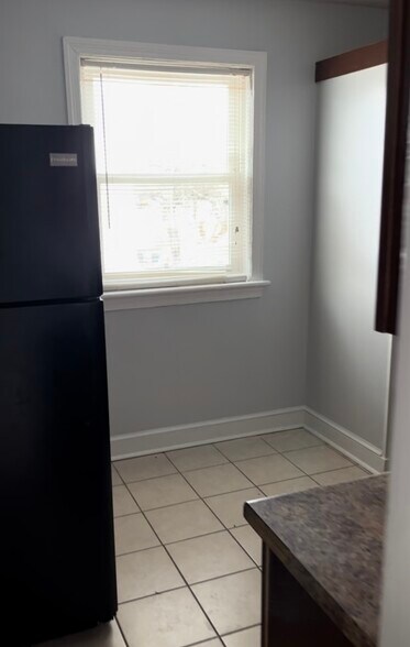 Apt C - 9554 19th Bay St