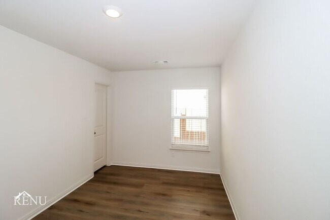 Building Photo - Now Available! First Month Free!