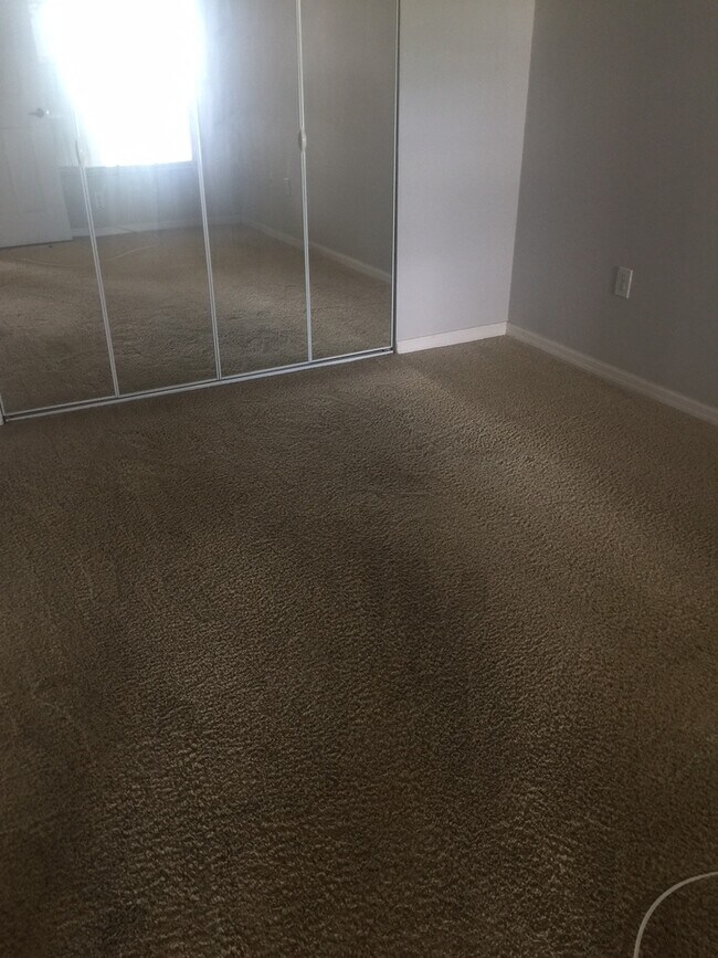 Building Photo - Condominium for Rent in Cape Coral. 2bed/2bath . Zip code 33990