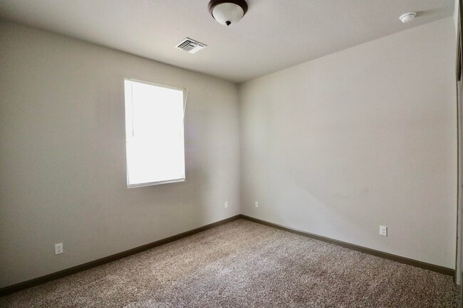 Building Photo - 3817 Loma Cortez Dr