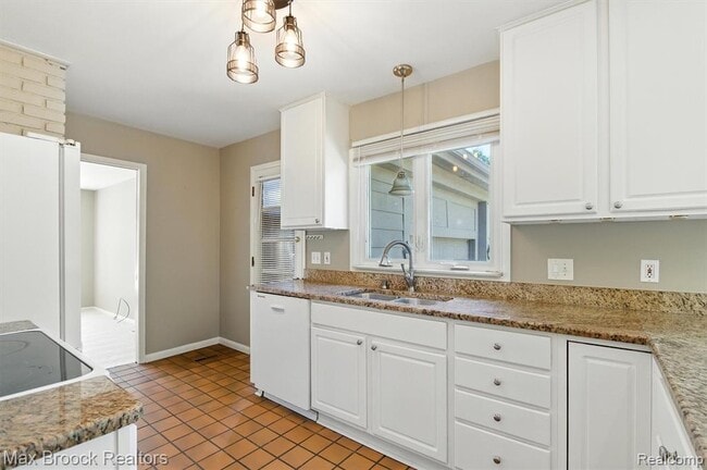 Building Photo - 1829 Stonycroft Ln