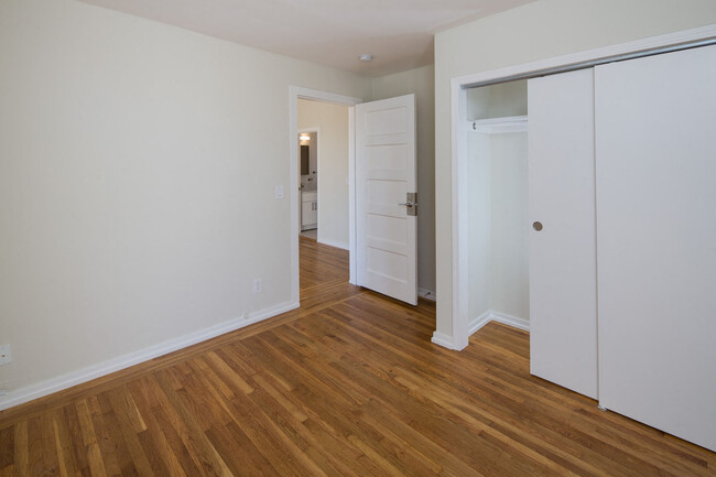 Interior Photo - 3605 20th Street