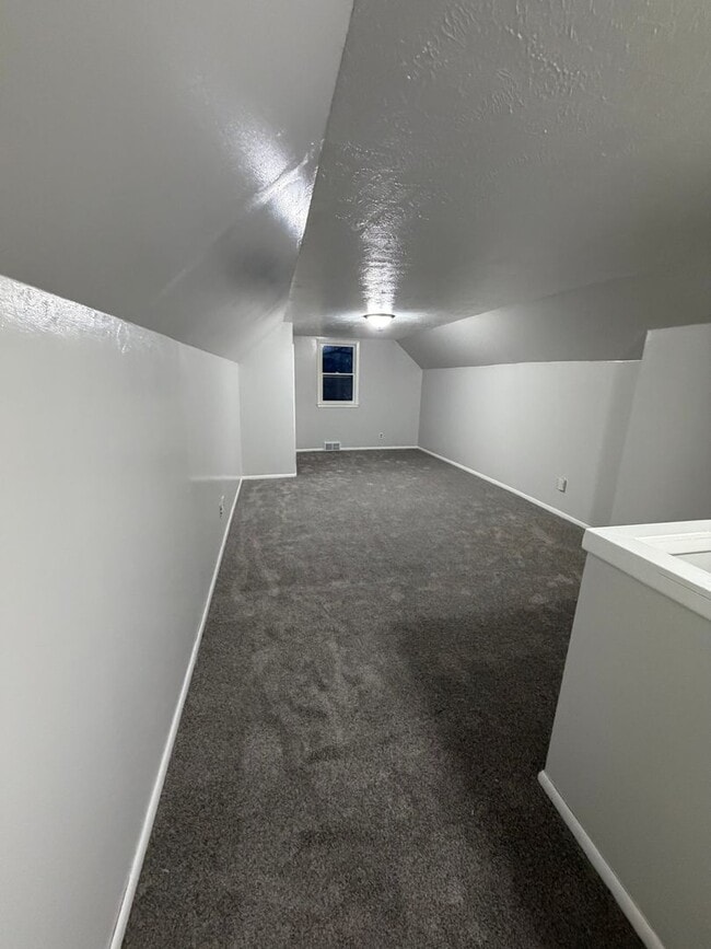 Building Photo - New Property!!