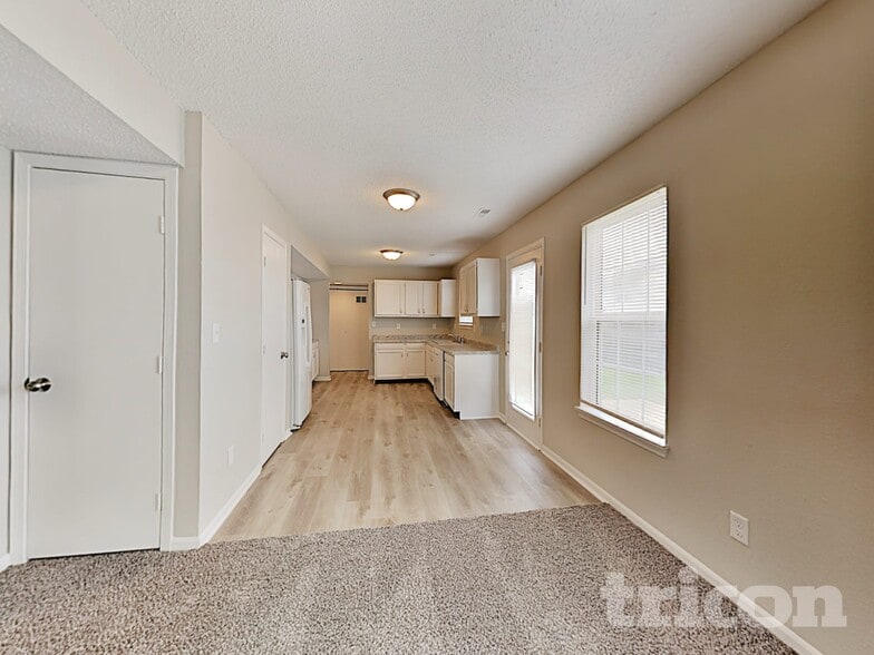 Building Photo - 2022 Twin Leaf Ct