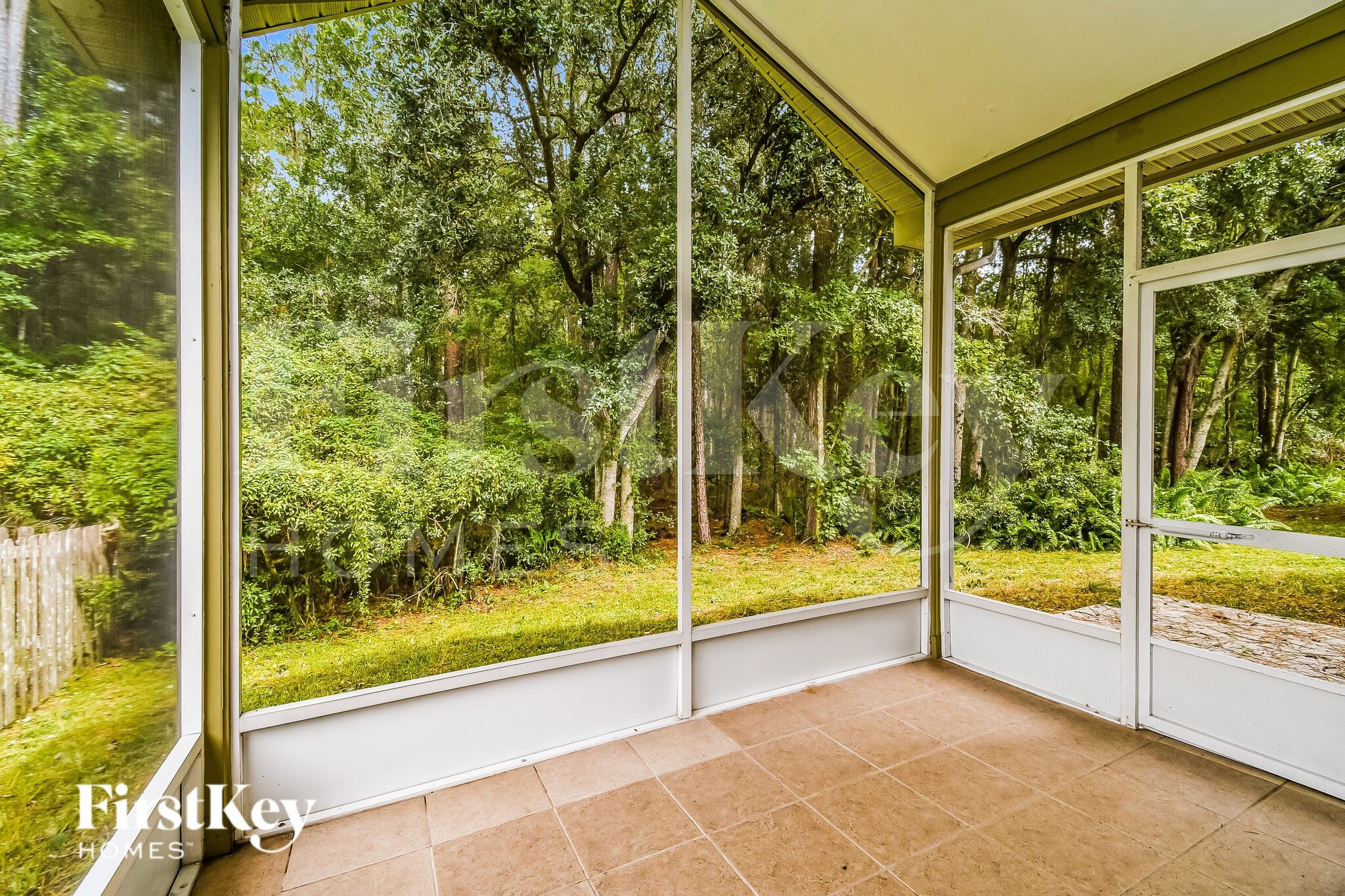 Building Photo - 2132 Pebble Creek Ln