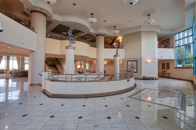 Building Photo - 1560 Gulf Blvd