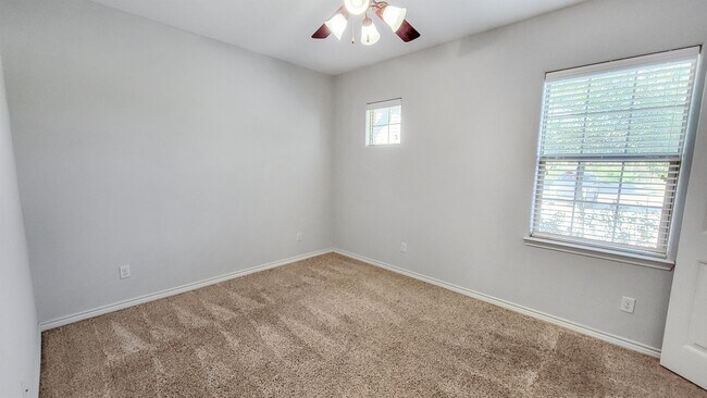 Building Photo - 3200 Airborne Ave