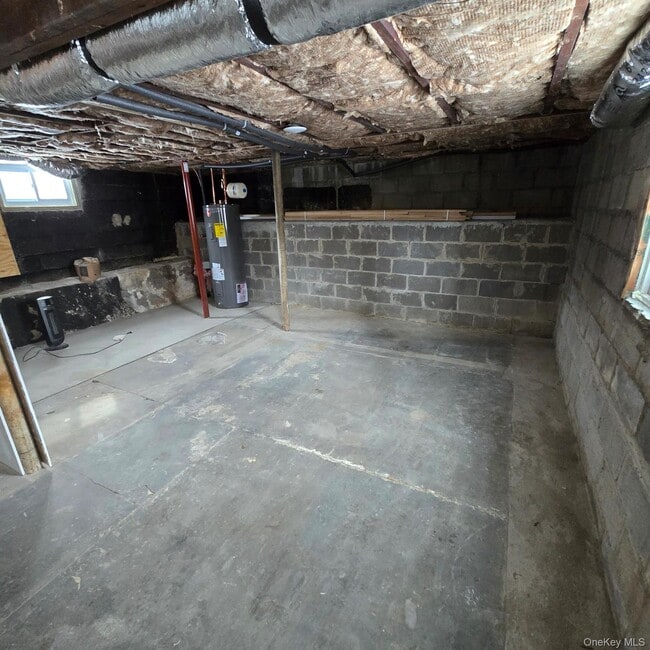 Building Photo - 37 Gould Rd