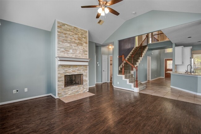 Building Photo - 6007 Dover Creek Ln