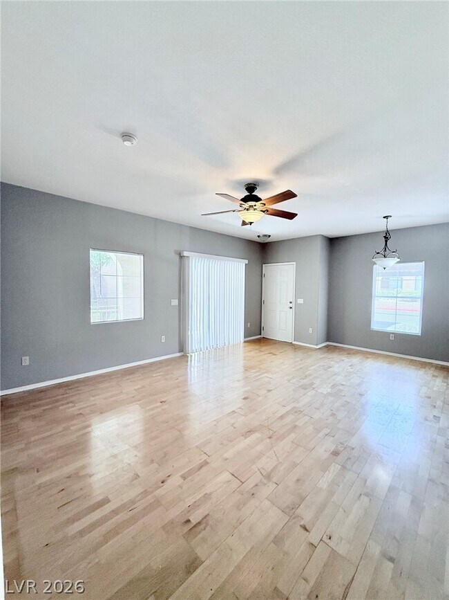 Building Photo - 3850 Juno Beach St