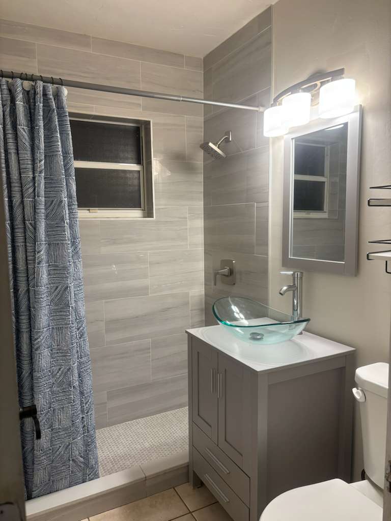 Building Photo - 21882 Haines Ave