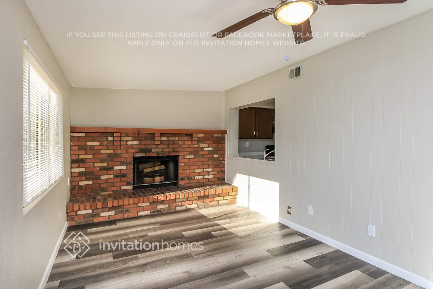 Building Photo - 1123 W Los Lagos Vista Cir