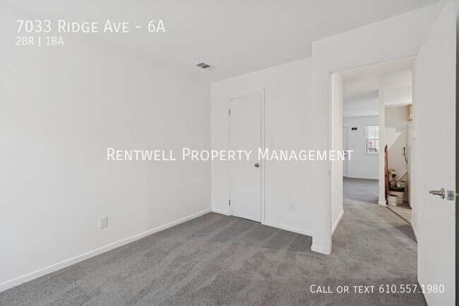 Building Photo - 7033 Ridge Ave