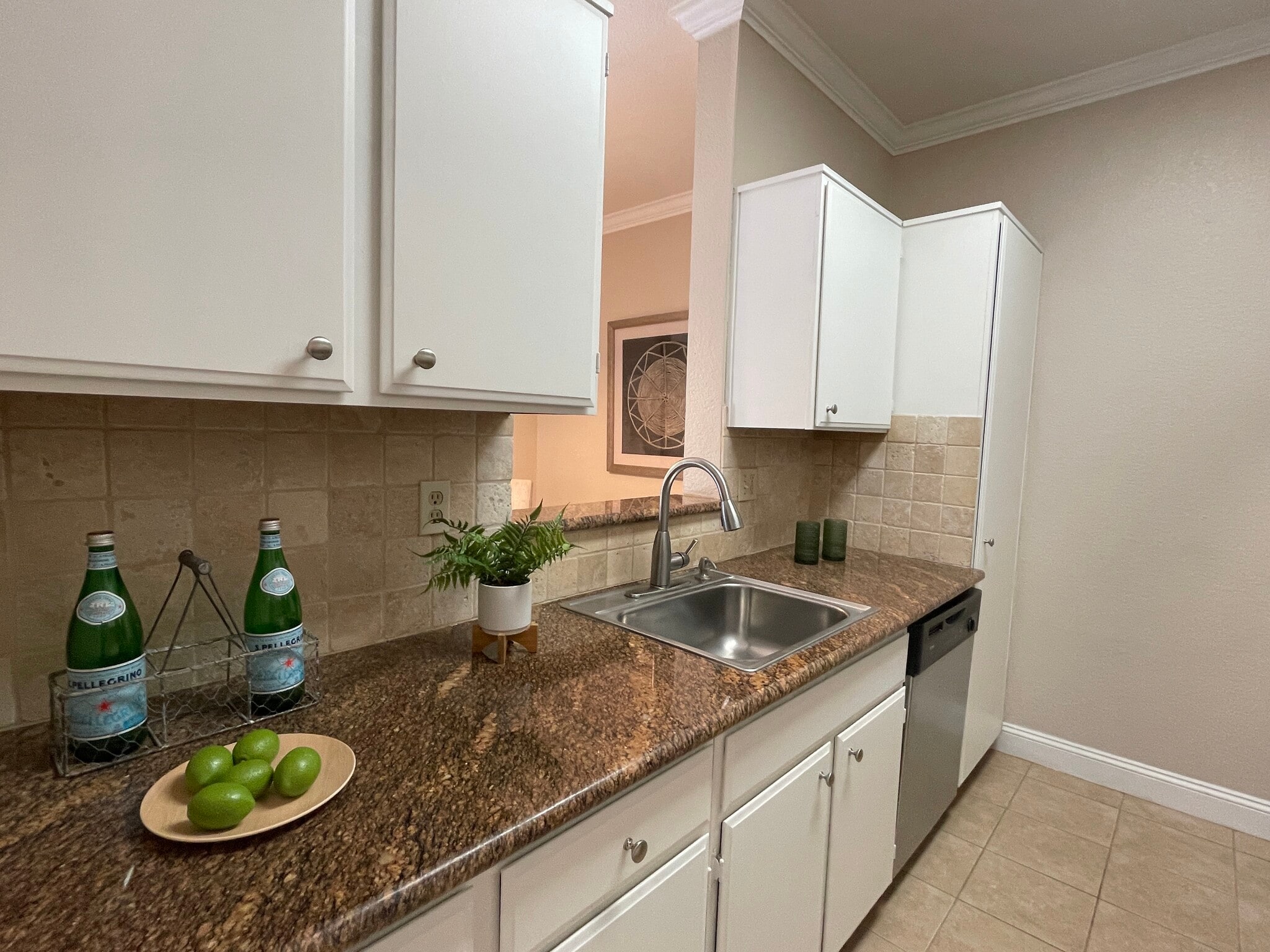 Building Photo - 7128 Cross Creek Cir