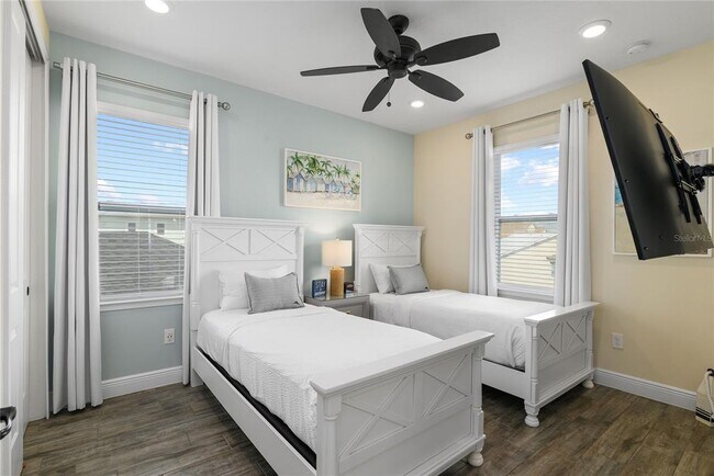 Building Photo - 8040 Lost Shaker Ln