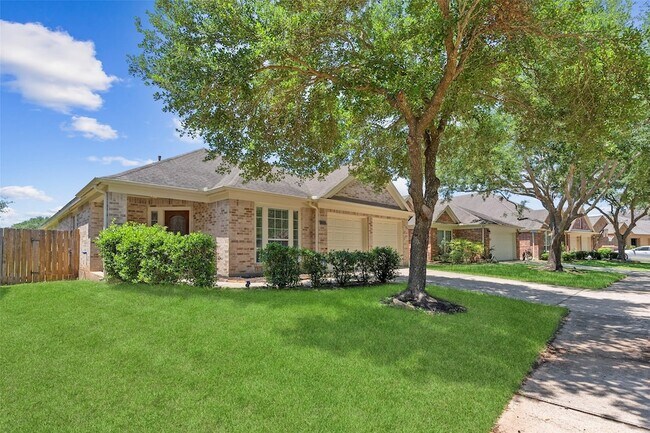 Building Photo - 11047 Pierce Valley Dr