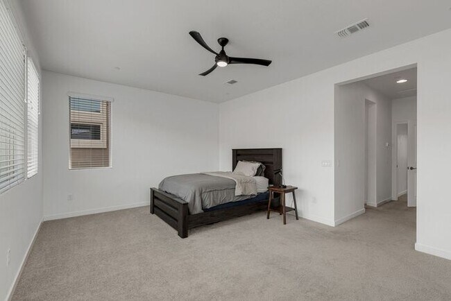 Building Photo - Luxury Henderson Retreat with Private Pool & Loft