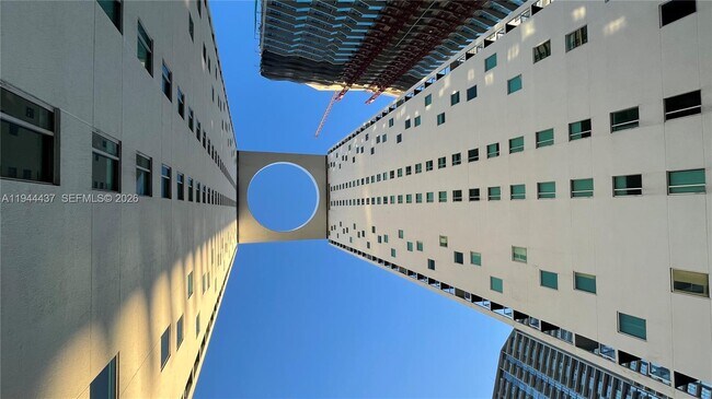 Building Photo - 55 SE 6th St