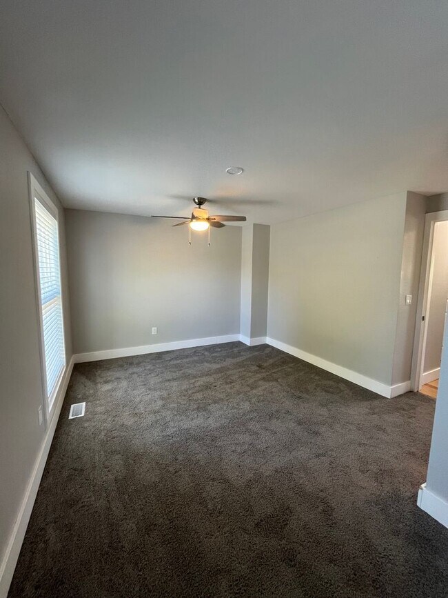 Building Photo - 4470 W 109th Pl