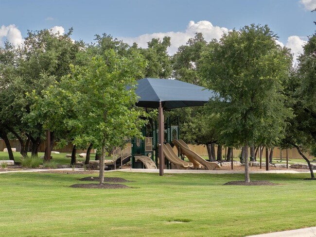 Building Photo - 2001 Limestone Lake Dr
