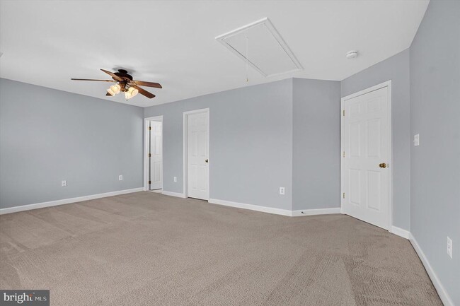 Building Photo - 25670 S Village Dr