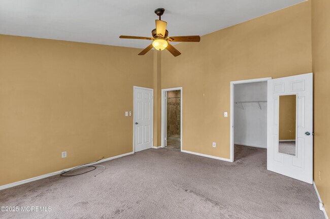 Building Photo - 424 Indigo Ct