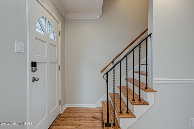 Building Photo - 3630 Windward Way