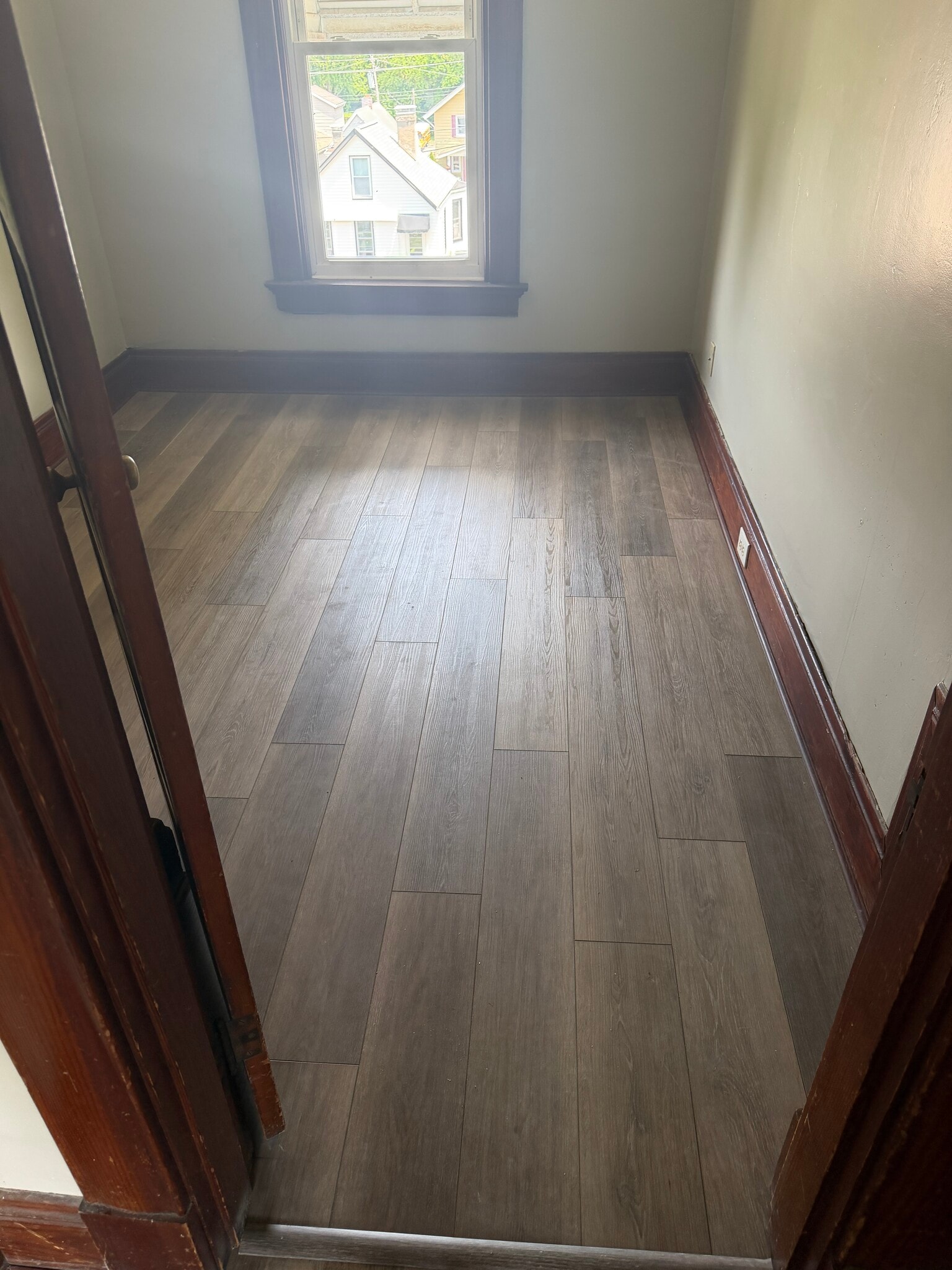 Third Bedroom - 925 Walnut St.
