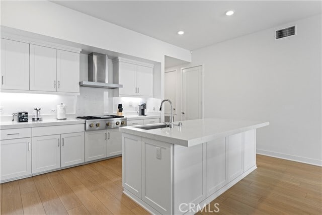 Building Photo - 2602 Rivington