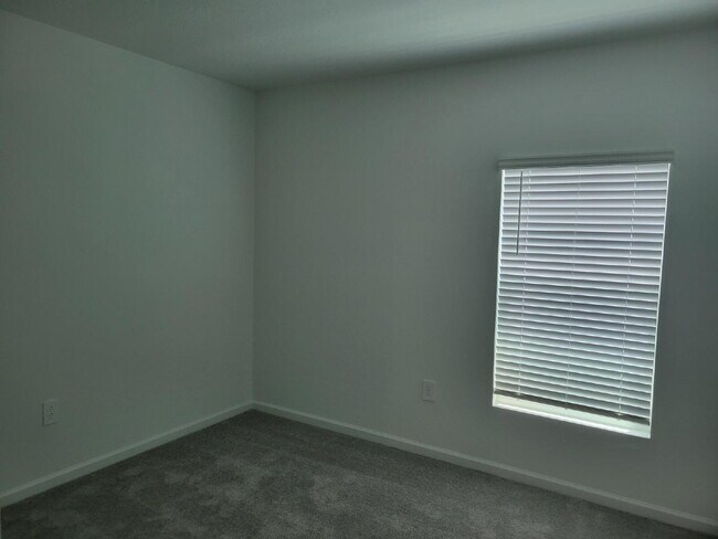 Building Photo - Brand New Home in Clermont, Close to Olympus!