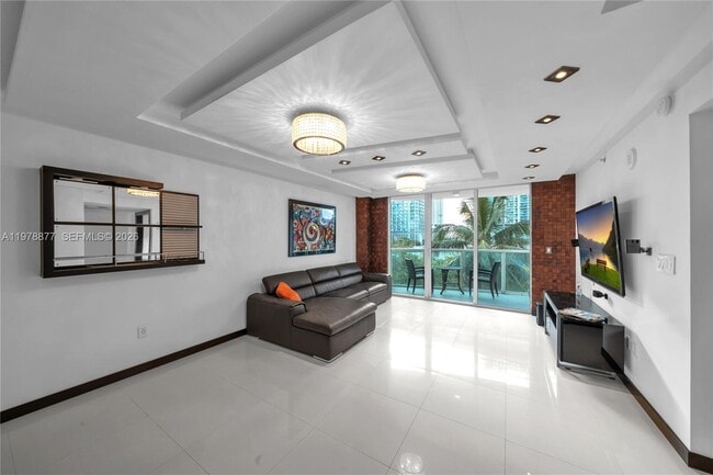 Building Photo - 31 SE 5th St