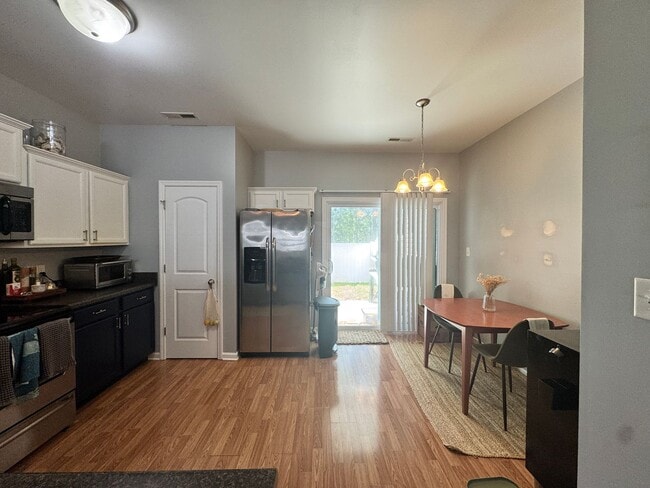 Building Photo - 500 Oyster Rock Ln