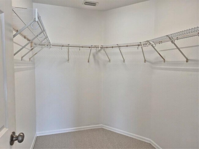 Building Photo - 6219 Blue Runner Ct