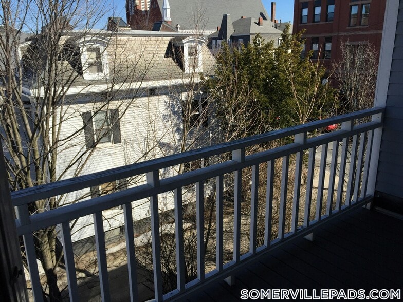 Building Photo - 277 Washington St