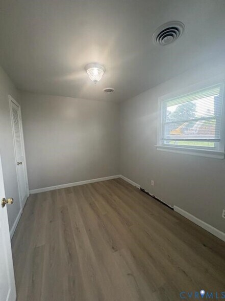 Building Photo - 2717 Goolsby Ave