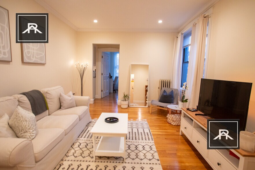 Building Photo - 1340 Commonwealth Ave