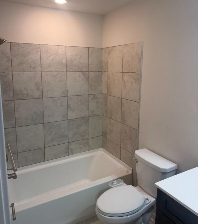 Building Photo - 504 Keenland Ct