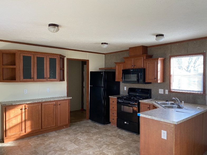 Building Photo - 1806 Davis